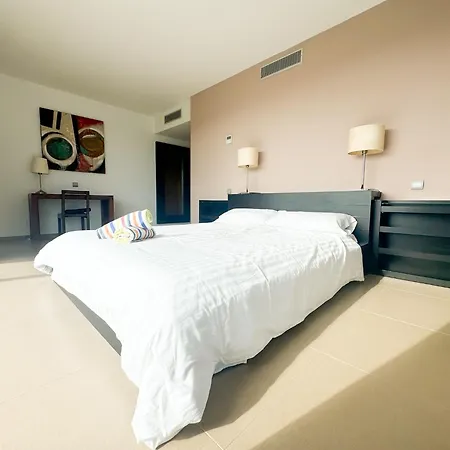 Salobre Dragos 12 A Retreat At The