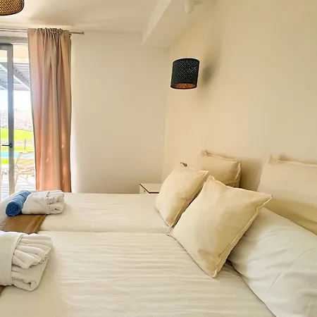 Vila Salobre Dragos 12 A Retreat At The By Canaryscape *